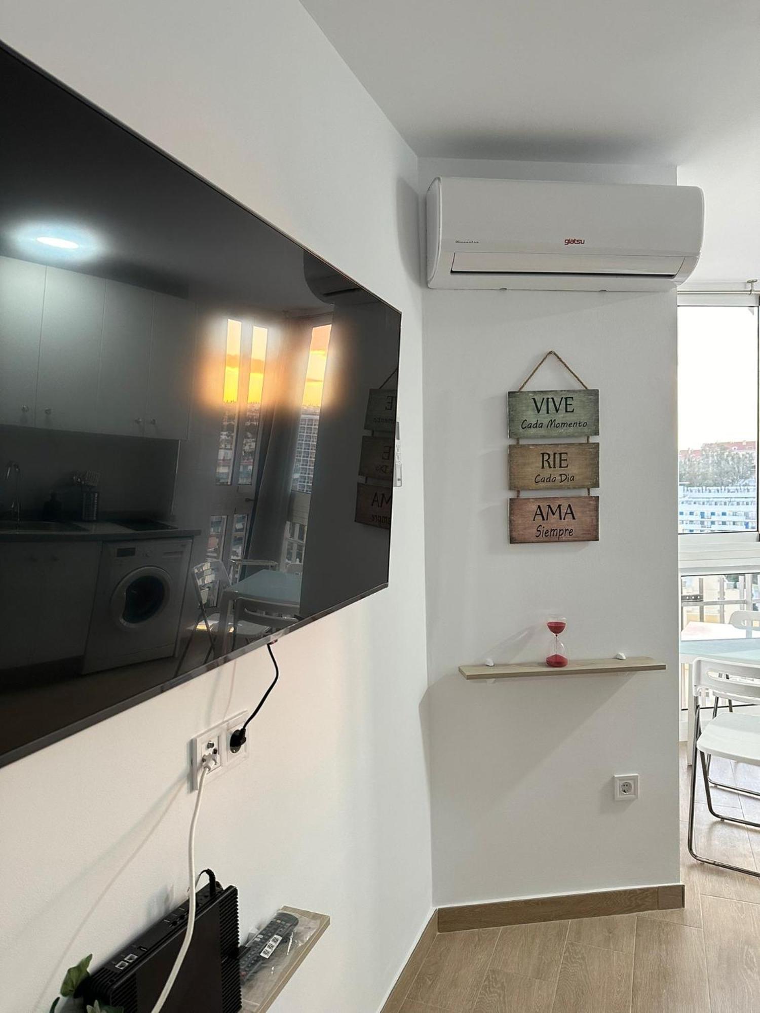 Estudio Ayni Benalmadena Luaran gambar